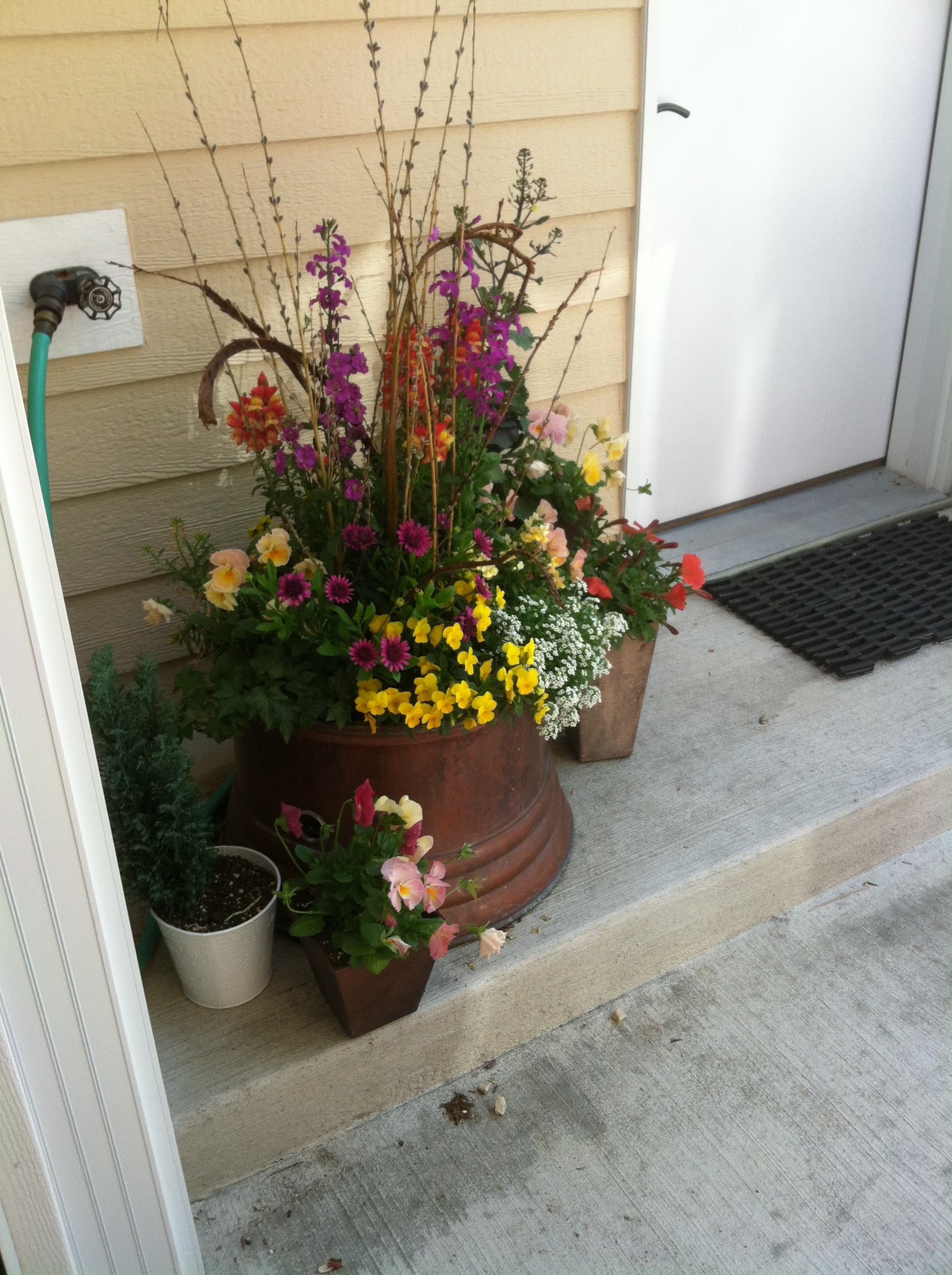 Spring Containers