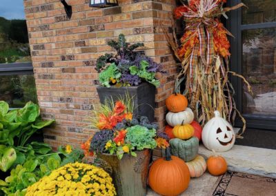Gorgeous Fall Curb Appeal!